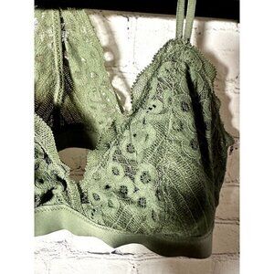 AERIE LADIES LACE BRAS (2) BOTH SIZE‎ SMALL - EUC G-160